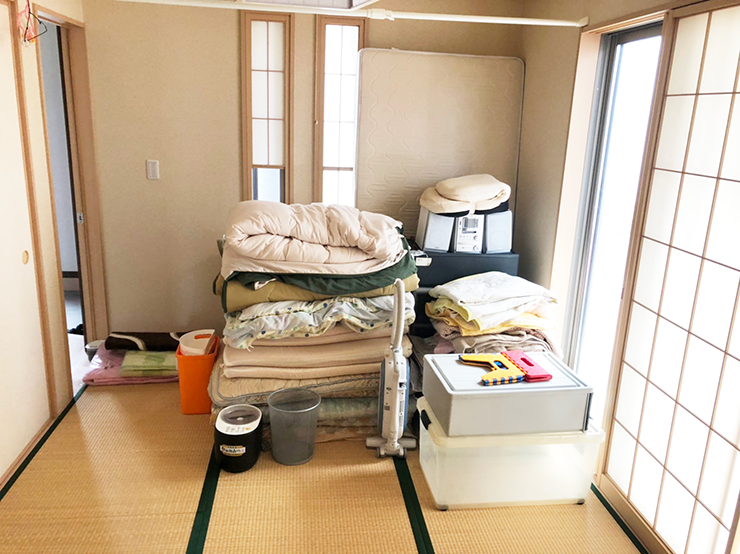 福岡市早良区でマットレスや布団や家電などの不用品を回収しました。